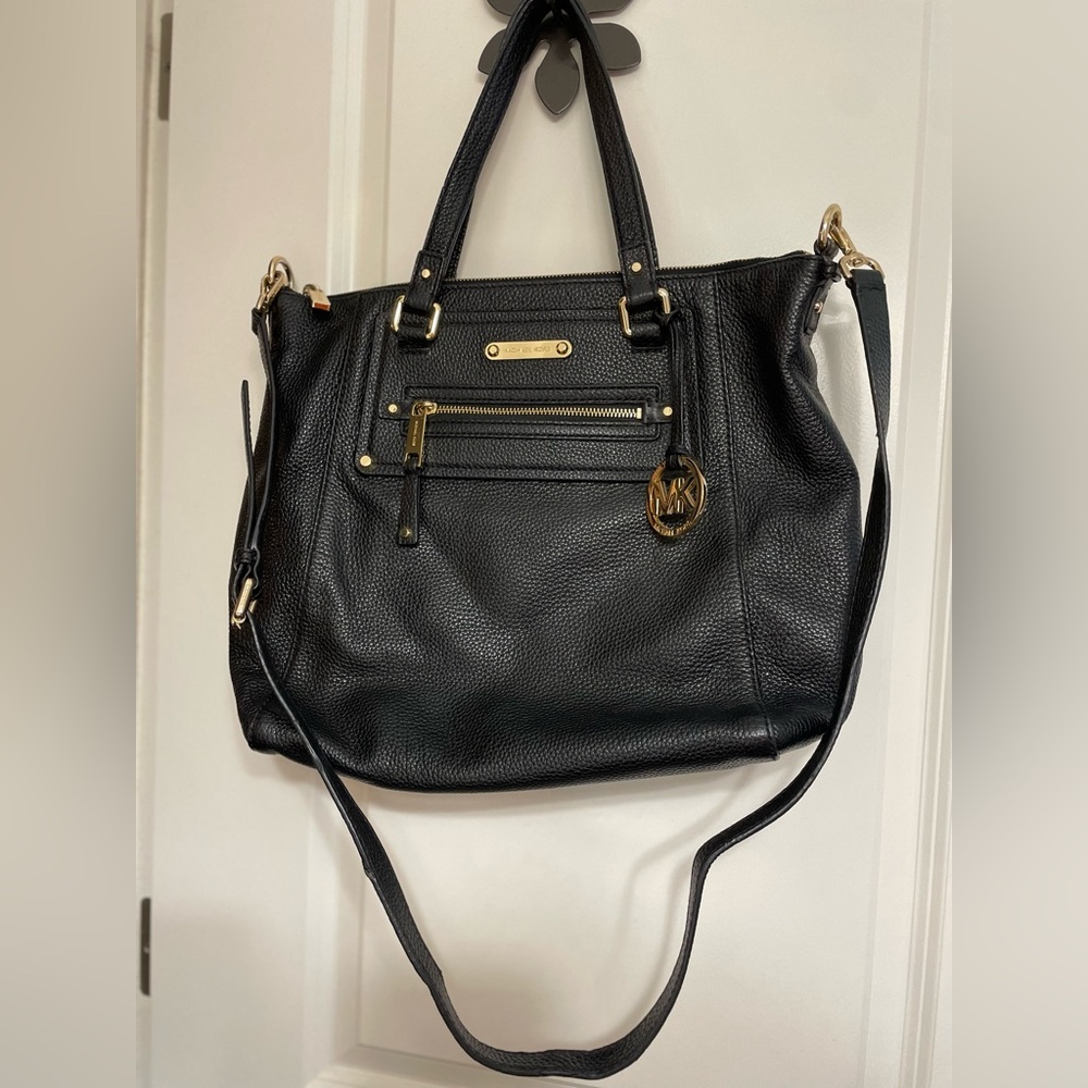 EUC Michael Kors tote bag